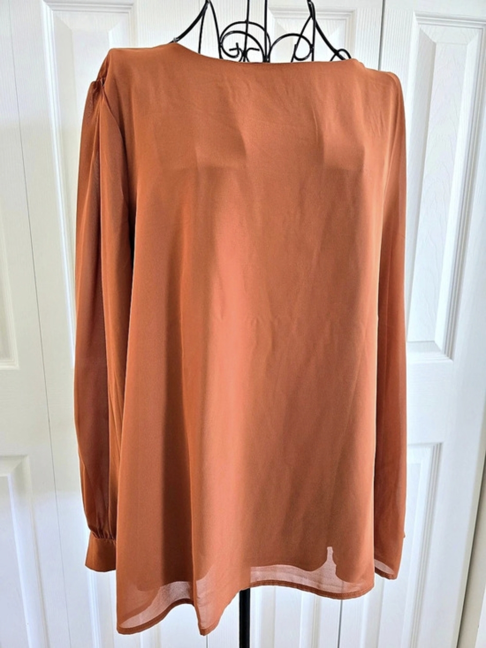 ZENANA Long Sleeve Blouse in Orange Size XL Like New